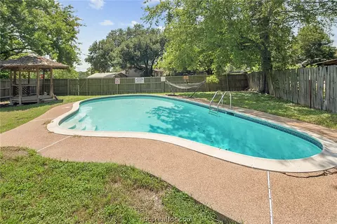 600 Williamson Dr, Bryan, TX 77801 photo 16