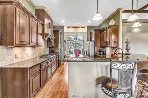 7144 Gemstone Dr, Bryan, TX 77808 photo 7
