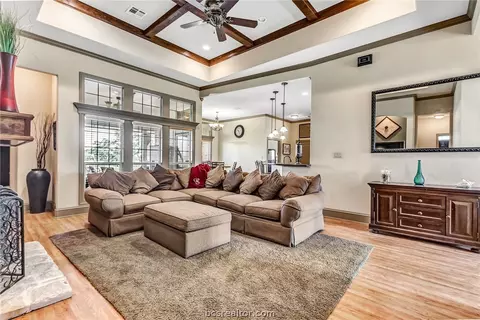 7144 Gemstone Dr, Bryan, TX 77808 photo 10