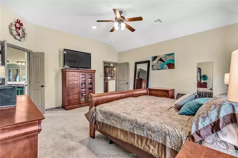 7144 Gemstone Dr, Bryan, TX 77808 photo 15
