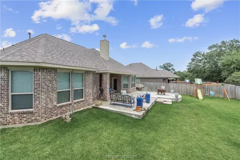 2930 Archer Dr, Bryan, TX 77808 photo 20