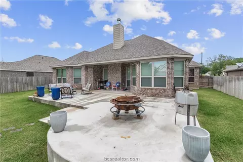 2930 Archer Dr, Bryan, TX 77808 photo 21
