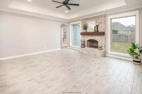 2958 Archer Dr, Bryan, TX 77808 photo 5