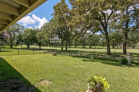 2523 Arbor Dr, Bryan, TX 77802 photo 24