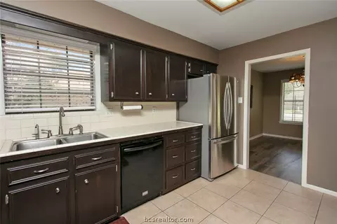 2523 Arbor Dr, Bryan, TX 77802 photo 12