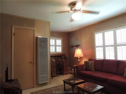 1607 Burt St, Bryan, TX 77802 photo 12