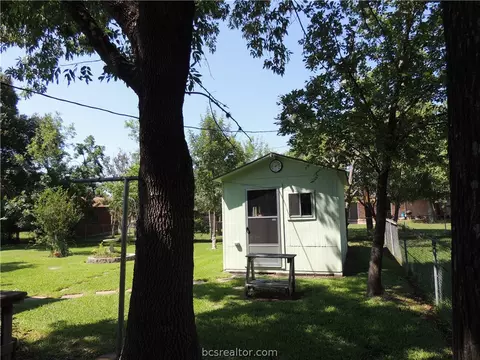 1607 Burt St, Bryan, TX 77802 photo 15