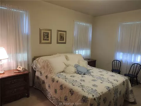 1607 Burt St, Bryan, TX 77802 photo 10