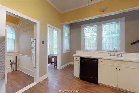 615 E 29th St, Bryan, TX 77803 photo 11