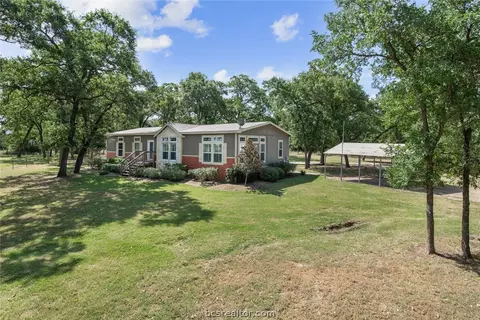 8383 Dick Elliott Rd, Bryan, TX 77808 photo 3