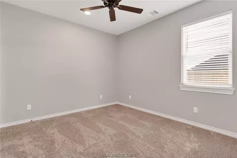 5109 Maroon Creek Dr, Bryan, TX 77802 photo 18