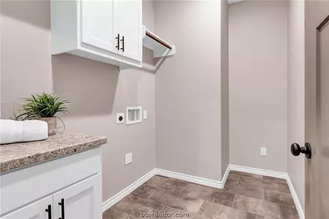 5109 Maroon Creek Dr, Bryan, TX 77802 photo 25