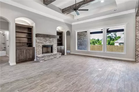 3225 Old Spring Way, Bryan, TX 77808 photo 5