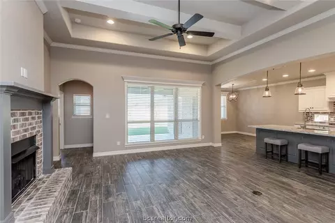 4242 Harding Way, Bryan, TX 77802 photo 7