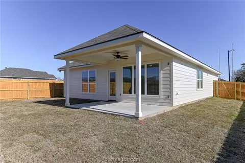 2101 Mountain Wind Loop, Bryan, TX 77807 photo 3