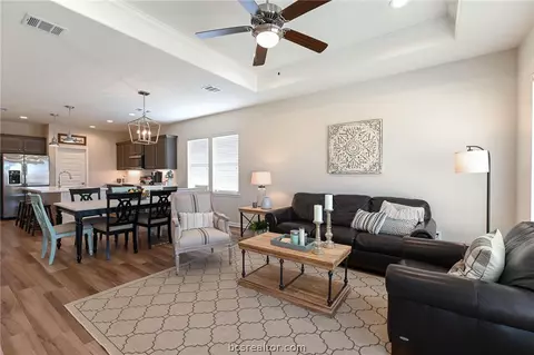 2101 Mountain Wind Loop, Bryan, TX 77807 photo 10