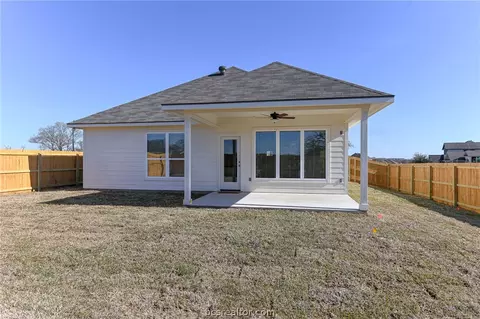 2101 Mountain Wind Loop, Bryan, TX 77807 photo 4