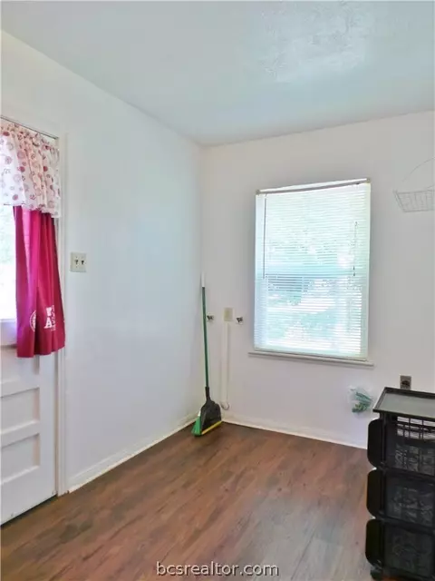 4324 Nagle St, Bryan, TX 77801 photo 12