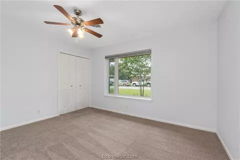 3908 Stillmeadow Dr, Bryan, TX 77802 photo 14