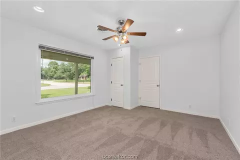 3908 Stillmeadow Dr, Bryan, TX 77802 photo 17