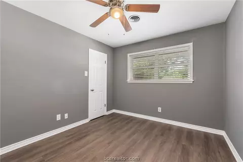 3506 Midwest Dr, Bryan, TX 77802 photo 11