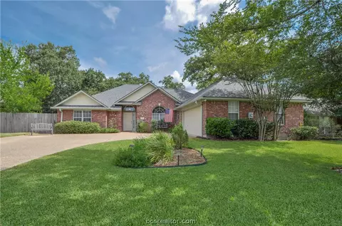 2303 Bastrop, Bryan, TX 77808 photo 1