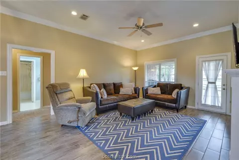 2303 Bastrop, Bryan, TX 77808 photo 3