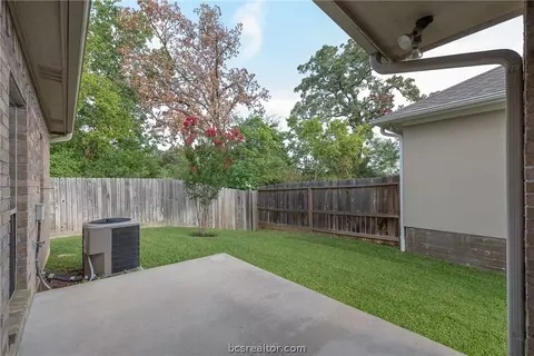 1917 Debbie Dr, Bryan, TX 77802 photo 25