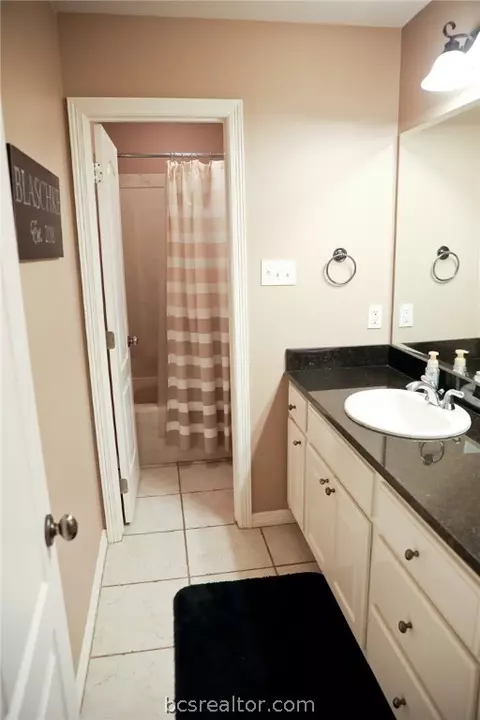 5844 Easterling Dr, Bryan, TX 77808 photo 21