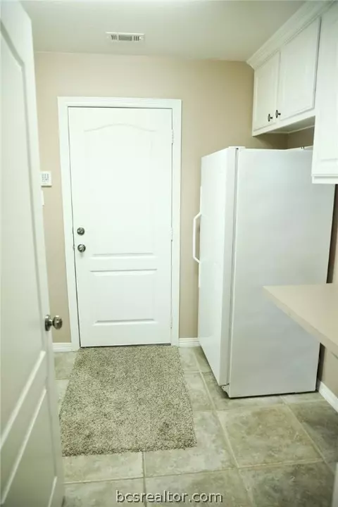 5844 Easterling Dr, Bryan, TX 77808 photo 30