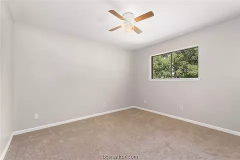 3004 Christopher Ct, Bryan, TX 77803 photo 8