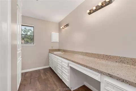 3004 Christopher Ct, Bryan, TX 77803 photo 13