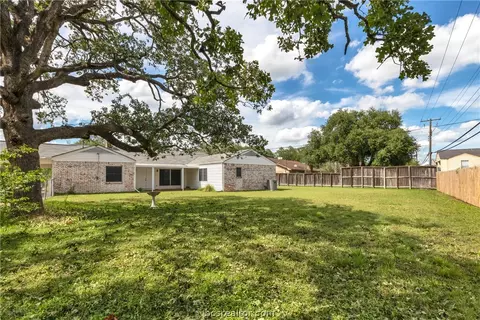 3812 Stillmeadow Dr, Bryan, TX 77802 photo 23