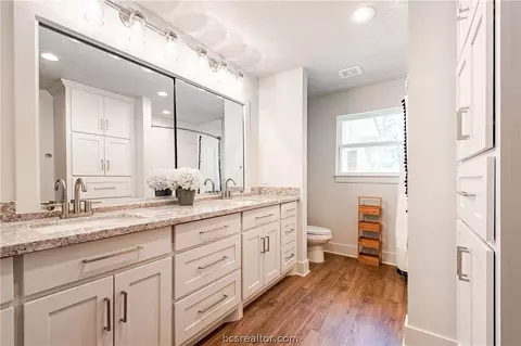 2304 Morningside Dr, Bryan, TX 77802 photo 44