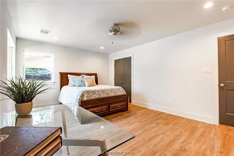 2304 Morningside Dr, Bryan, TX 77802 photo 42