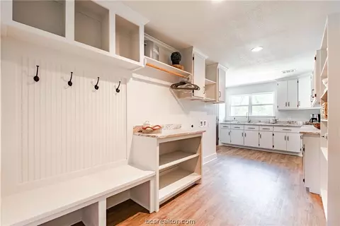 2304 Morningside Dr, Bryan, TX 77802 photo 34