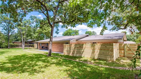 2304 Morningside Dr, Bryan, TX 77802 photo 48