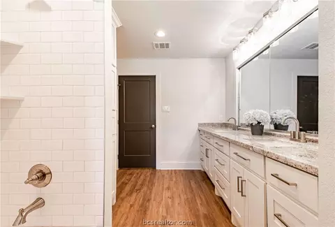 2304 Morningside Dr, Bryan, TX 77802 photo 45