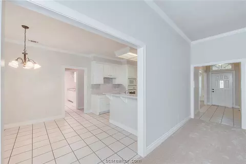 5307 Draycott Ct, Bryan, TX 77802 photo 6