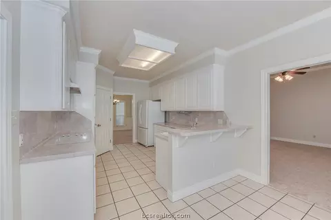 5307 Draycott Ct, Bryan, TX 77802 photo 12