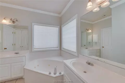 5307 Draycott Ct, Bryan, TX 77802 photo 18