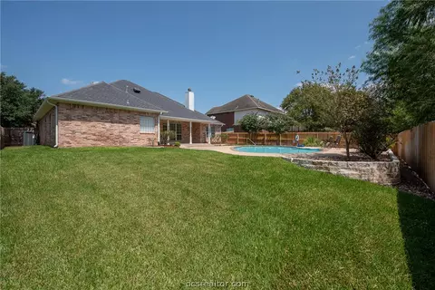 5307 Draycott Ct, Bryan, TX 77802 photo 8