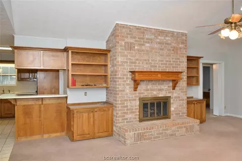 2426 E Briargate, Bryan, TX 77802 photo 2