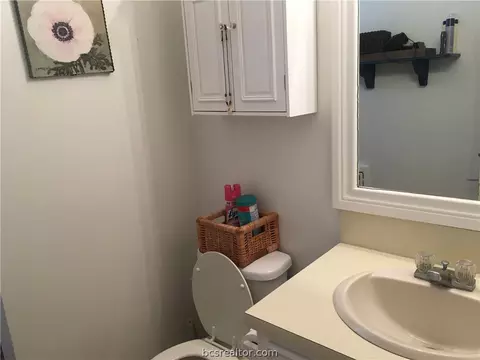 309 Pierce St, Bryan, TX 77803 photo 37