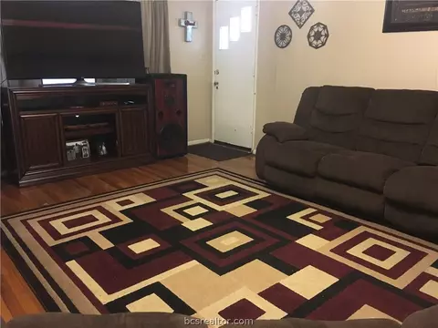 309 Pierce St, Bryan, TX 77803 photo 14