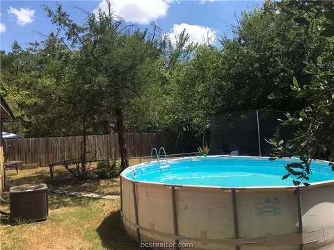 309 Pierce St, Bryan, TX 77803 photo 9