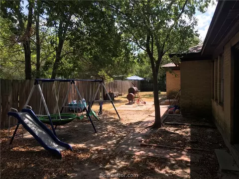 309 Pierce St, Bryan, TX 77803 photo 7