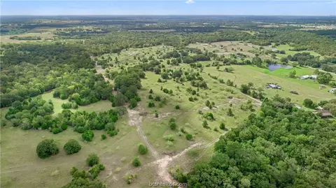 1402 Mathis Branch Ct, Bryan, TX 77808 photo 26