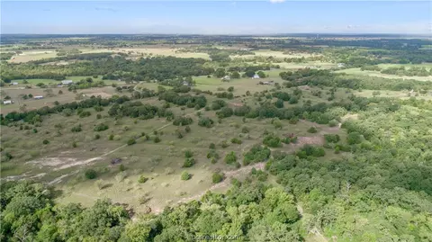 1402 Mathis Branch Ct, Bryan, TX 77808 photo 22