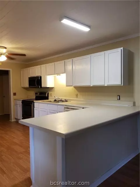 2114 County Road 301, Buffalo, TX 75831 photo 2